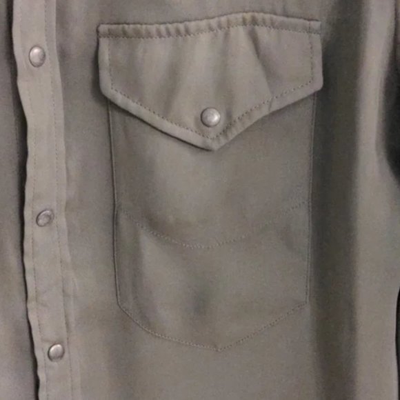 Joe's snap button down olive green blouse - Picture 3 of 5